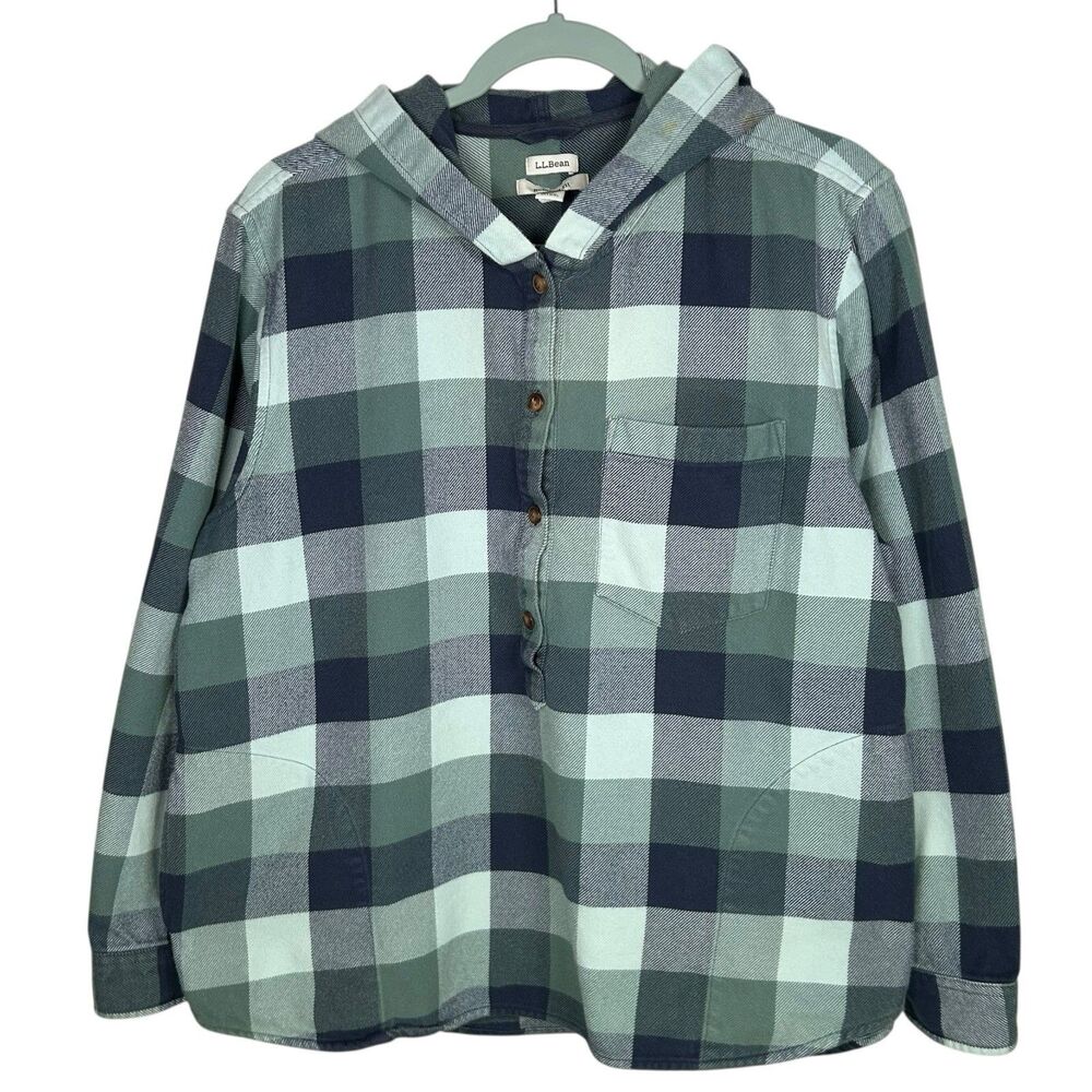 L.L. Bean Plaid Hooded Button Pullover in Navy and Mint